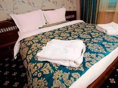 Royal Palace Hotel Almaty 3*,
